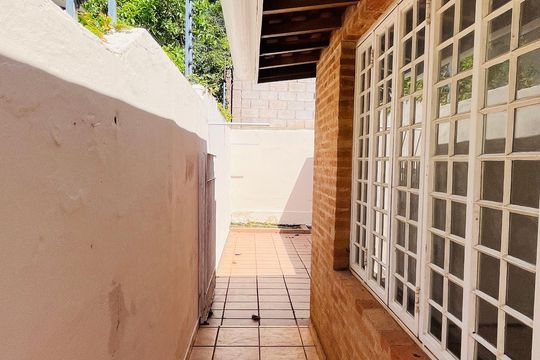 Casa à venda com 5 quartos, 280m² em Parque Taquaral, Campinas