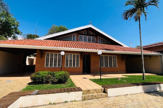 Área externa de casa à venda com 5 quartos, 280m² em Parque Taquaral, Campinas