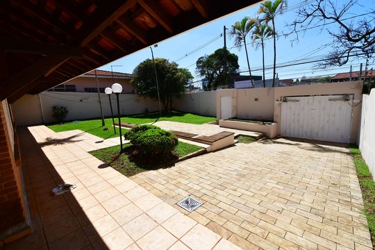 Garagem de casa à venda com 4 quartos, 280m² em Parque Taquaral, Campinas