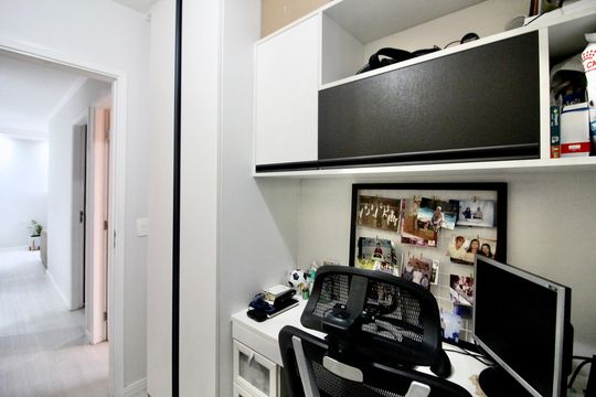 Quarto 1 de apartamento à venda com 3 quartos, 62m² em Jardim Santa Maria, São Paulo