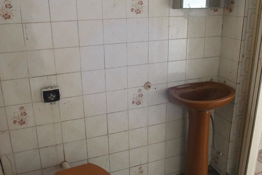 Banheiro 2 de casa à venda com 3 quartos, 100m² em Jardim Castro Alves, São Paulo