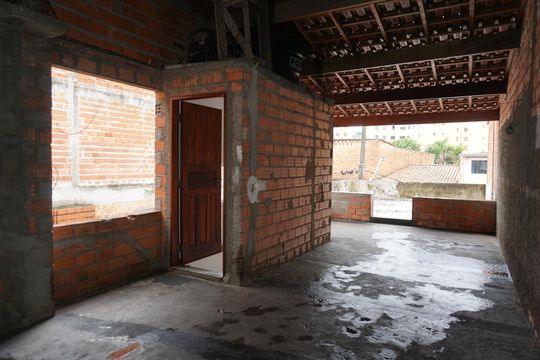 Lavanderia de casa para alugar com 2 quartos, 660m² em Jardim Vitória, Embu das Artes