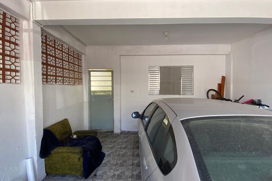 Garagem de casa à venda com 3 quartos, 125m² em Cipava, Osasco