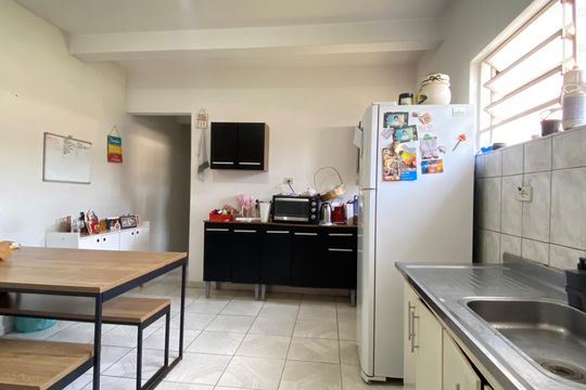Cozinha de casa à venda com 3 quartos, 125m² em Cipava, Osasco