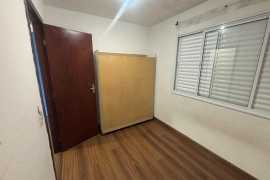 Quarto 1 de casa para alugar com 2 quartos, 64m² em Chácara Vista Alegre, Cotia