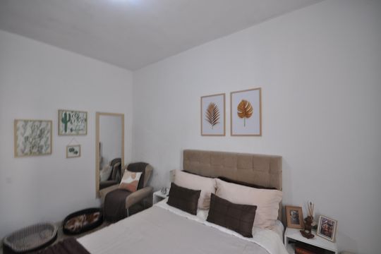 Casa à venda com 4 quartos, 217m² em Jardim Virginia Bianca, São Paulo