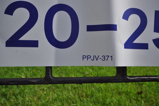Placa de casa à venda com 4 quartos, 217m² em Jardim Virginia Bianca, São Paulo