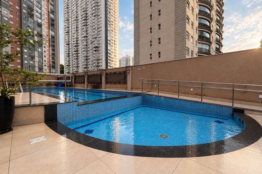 Área comum - Piscina de apartamento para alugar com 3 quartos, 110m² em Alphaville Empresarial, Barueri