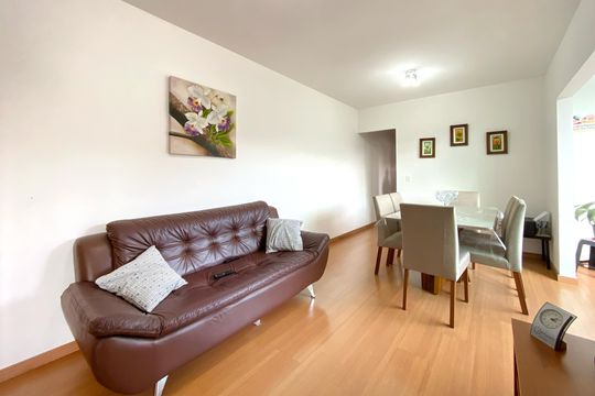 Apartamento à venda com 2 quartos, 70m² em Castelo, Belo Horizonte