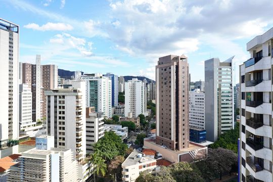 Vista de apartamento para alugar com 4 quartos, 129m² em Funcionários, Belo Horizonte