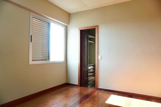 Suíte  de apartamento para alugar com 4 quartos, 129m² em Funcionários, Belo Horizonte