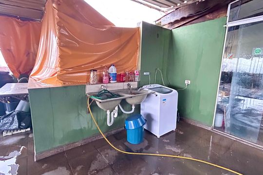 Área de Serviço de casa à venda com 5 quartos, 300m² em Jardim Vila Galvao, Guarulhos
