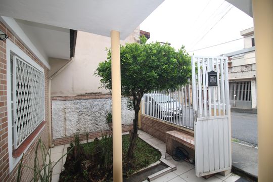 Quintal de casa à venda com 1 quarto, 141m² em Vila Dom Pedro Ii, São Paulo