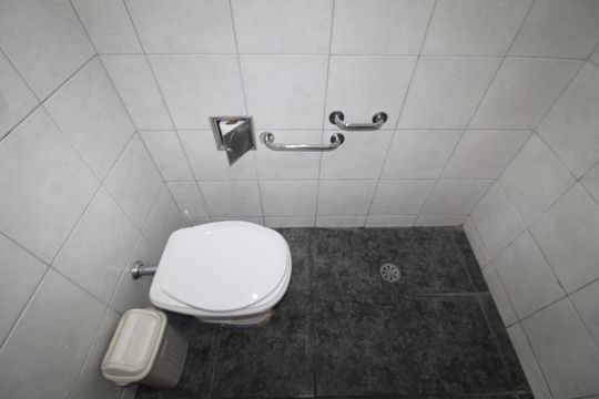 Banheiro de casa à venda com 1 quarto, 141m² em Vila Dom Pedro Ii, São Paulo