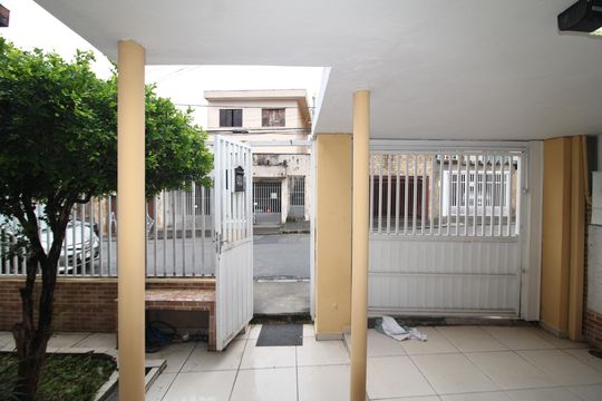 Quintal de casa à venda com 1 quarto, 141m² em Vila Dom Pedro Ii, São Paulo