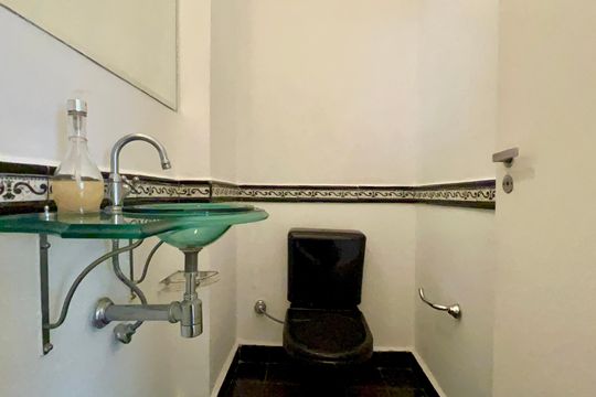 Lavabo de apartamento para alugar com 3 quartos, 140m² em Jardim Paulista, São Paulo