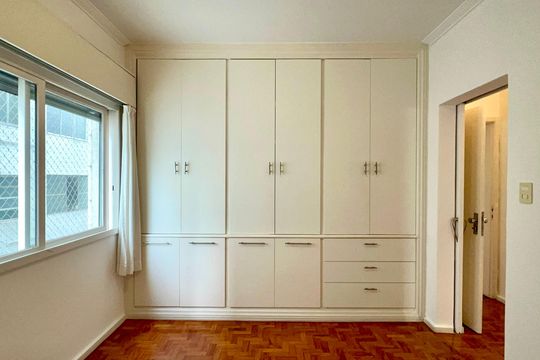 Quarto 1 de apartamento para alugar com 3 quartos, 140m² em Jardim Paulista, São Paulo