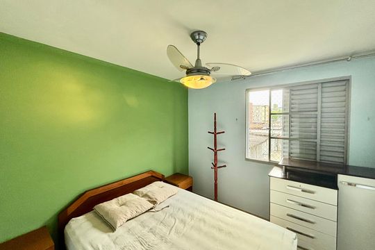 Quarto 2 de apartamento à venda com 2 quartos, 54m² em Conjunto Habitacional Padre Manoel de Paiva, São Paulo