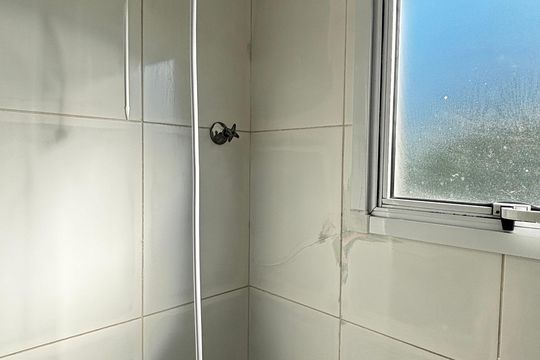 Banheiro da Suíte de apartamento para alugar com 3 quartos, 148m² em Vila Humaita, Santo André