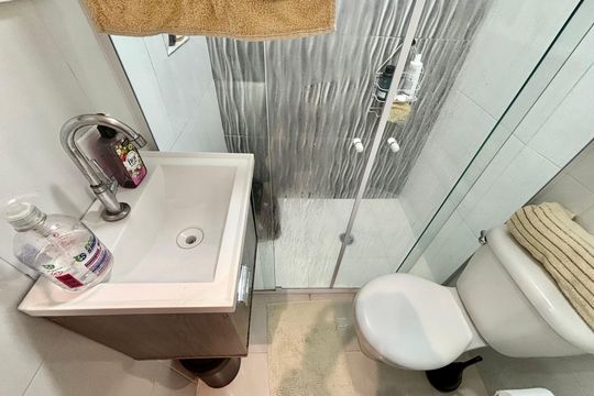 Banheiro de apartamento para alugar com 2 quartos, 40m² em Vila Silvia, São Paulo