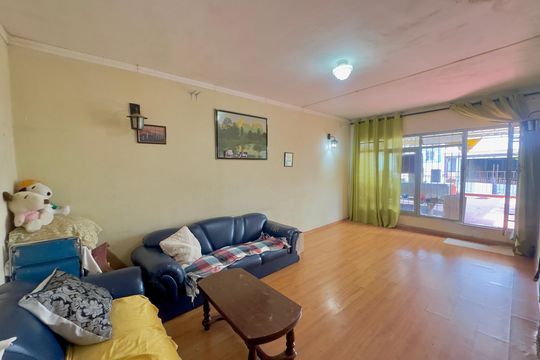 Casa à venda com 3 quartos, 370m² em Jardim Presidente Dutra, Guarulhos