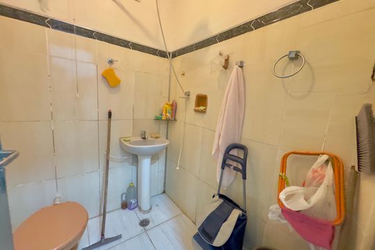 Banheiro 2 de casa à venda com 3 quartos, 370m² em Jardim Presidente Dutra, Guarulhos