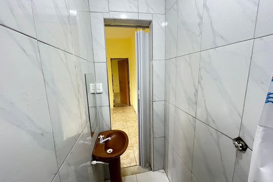Banheiro de casa para alugar com 1 quarto, 50m² em Madureira, Rio de Janeiro