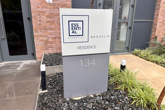 Fachada do Prédio de kitnet/studio à venda com 1 quarto, 26m² em Vila Cordeiro, São Paulo
