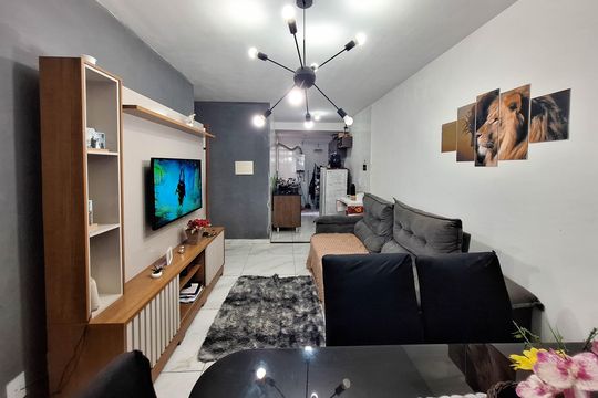 Sala de apartamento para alugar com 2 quartos, 48m² em Maria Paula, São Gonçalo