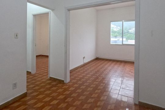 Apartamento para alugar com 2 quartos, 60m² em Morro José Menino, Santos