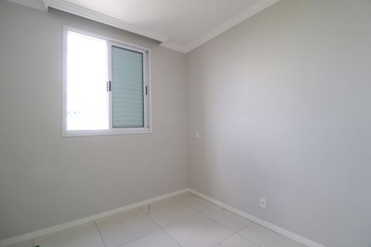 Quarto 3 de apartamento para alugar com 3 quartos, 85m² em Santa Mônica, Uberlândia