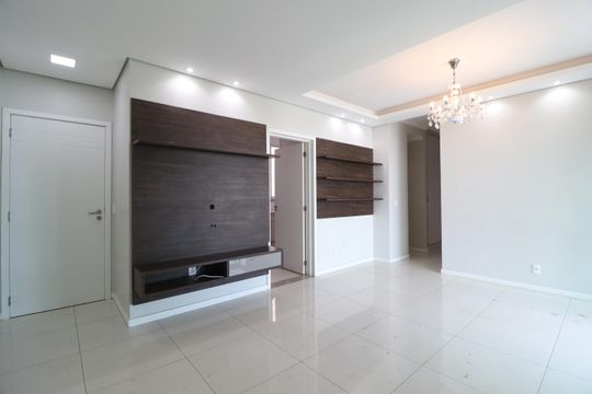 Apartamento para alugar com 3 quartos, 85m² em Santa Mônica, Uberlândia