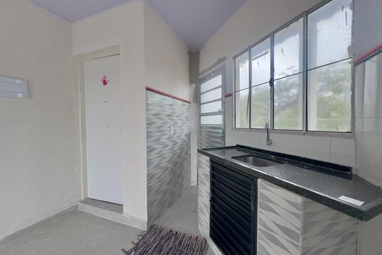 Kitnet/Studio para alugar com 1 quarto, 29m² em Jardim Presidente Dutra, Guarulhos