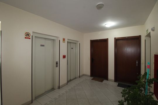 Área comum de apartamento à venda com 3 quartos, 78m² em Jardim Carvalho, Porto Alegre