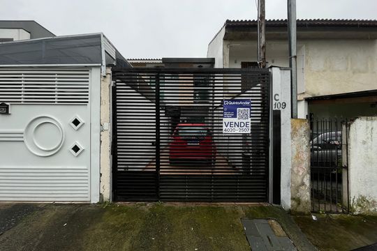 Fachada + Placa de casa à venda com 2 quartos, 109m² em Vila Rosaria, São Paulo