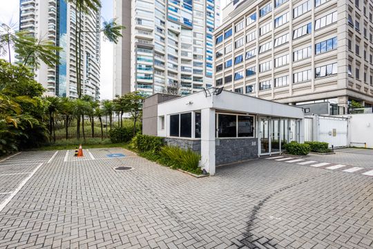 Fachada de apartamento para alugar com 1 quarto, 38m² em Pinheiros, São Paulo