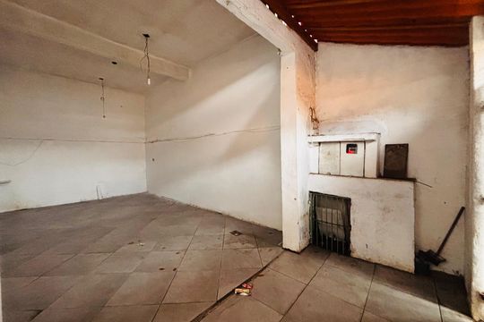 Garagem de casa para alugar com 3 quartos, 117m² em Jardim Novo Horizonte, Cotia