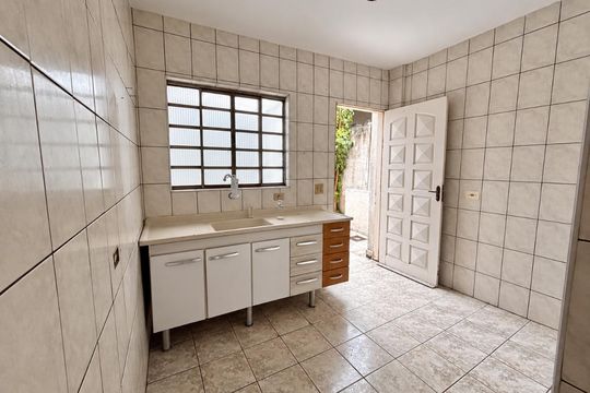 Cozinha de casa para alugar com 3 quartos, 117m² em Jardim Novo Horizonte, Cotia