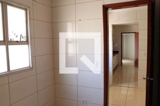 Cozinha e Área de Serviço de apartamento à venda com 3 quartos, 109m² em Setor Oeste, Goiânia