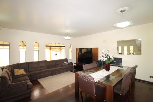 Casa à venda com 4 quartos, 300m² em São Miguel Paulista, São Paulo