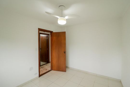 Quarto 1 de apartamento para alugar com 3 quartos, 80m² em Água Fria, São Paulo