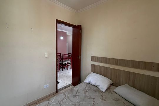 Apartamento para alugar com 2 quartos, 55m² em Jardim Santa Tereza, Carapicuíba