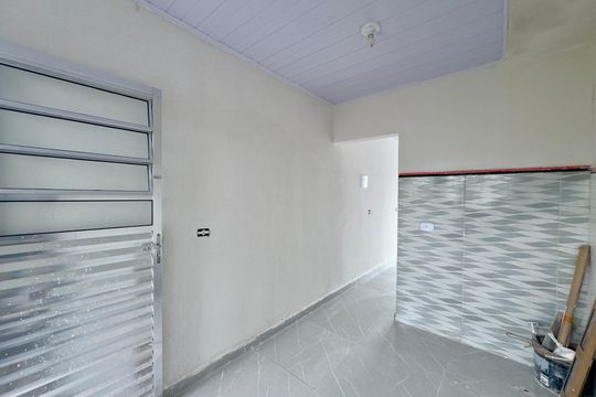 Kitnet/Studio para alugar com 1 quarto, 45m² em Jardim Presidente Dutra, Guarulhos