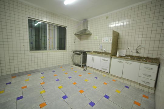 Cozinha  de casa para alugar com 4 quartos, 473m² em Baeta Neves, São Bernardo do Campo