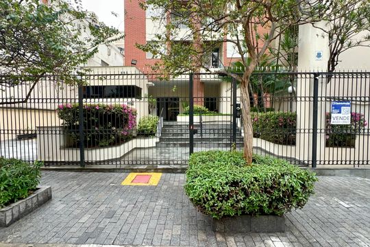 Fachada MMGQ-767 de apartamento à venda com 1 quarto, 42m² em Pinheiros, São Paulo