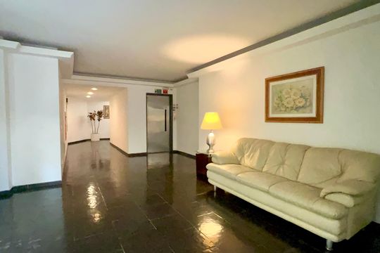 Hall de entrada de apartamento à venda com 1 quarto, 42m² em Pinheiros, São Paulo