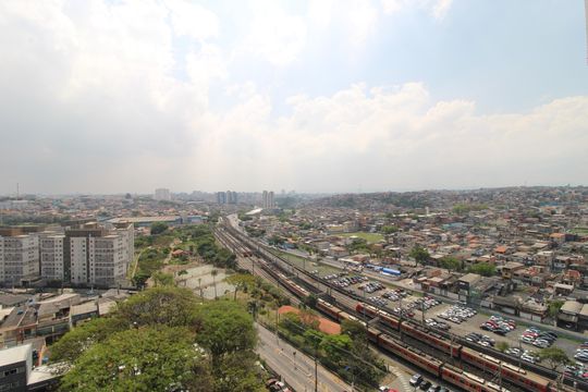 Vista da janela de apartamento para alugar com 2 quartos, 45m² em Vila Princesa Isabel, São Paulo