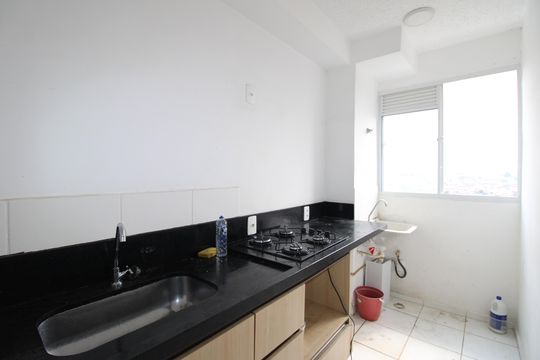 Cozinha de apartamento para alugar com 2 quartos, 45m² em Vila Princesa Isabel, São Paulo