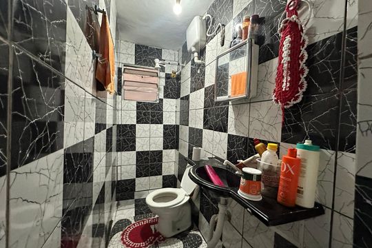 Banheiro de casa à venda com 2 quartos, 250m² em Parque Imperial, Barueri
