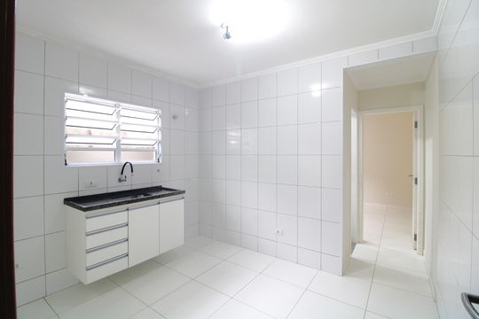 Casa para alugar com 1 quarto, 33m² em Jardim Niteroi, São Paulo